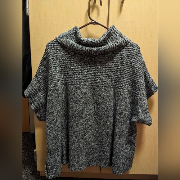 XXL Sweater T-shirt - Picture 2 of 2